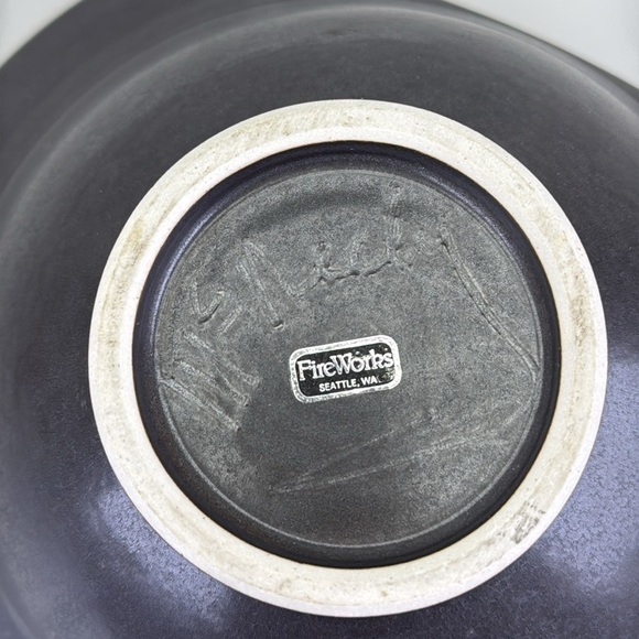 Paddy McNeely Black Matte Abstract Bowl - Picture 10 of 10